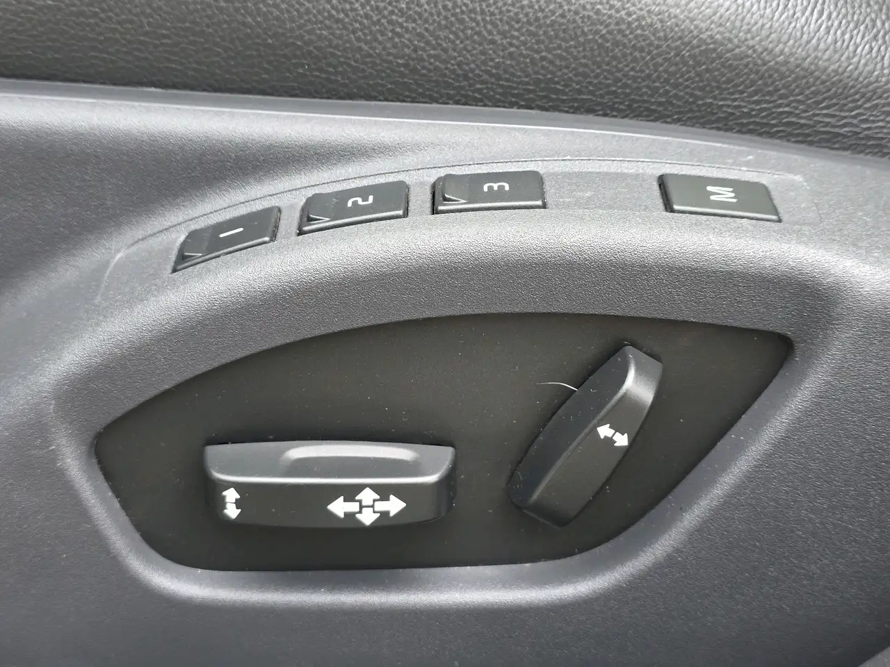 Volvo V60 снимка Volvo V60