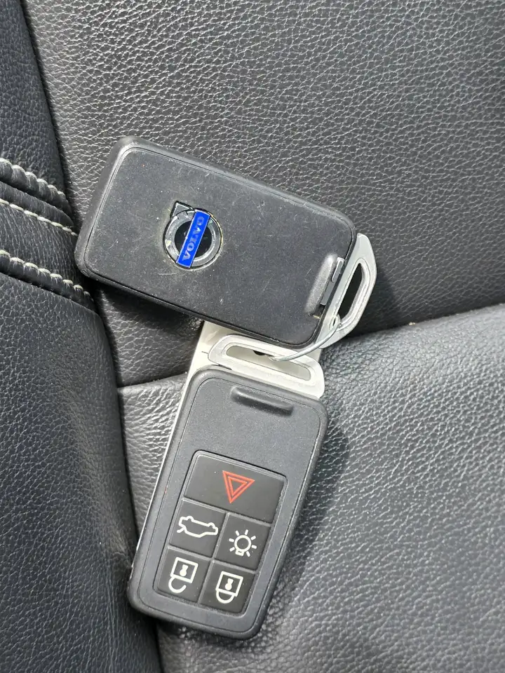 Volvo V60 снимка Volvo V60