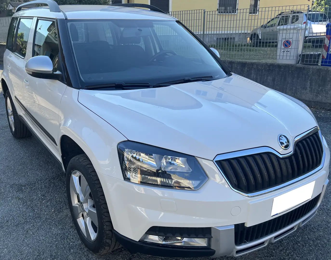 Skoda Yeti 2.0 140cv 4x4 Ambition Bianco - 2