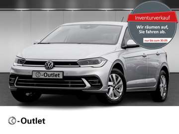 Style 1.0 TSI DSG IQ.Light Navi TravelAss. RKam...