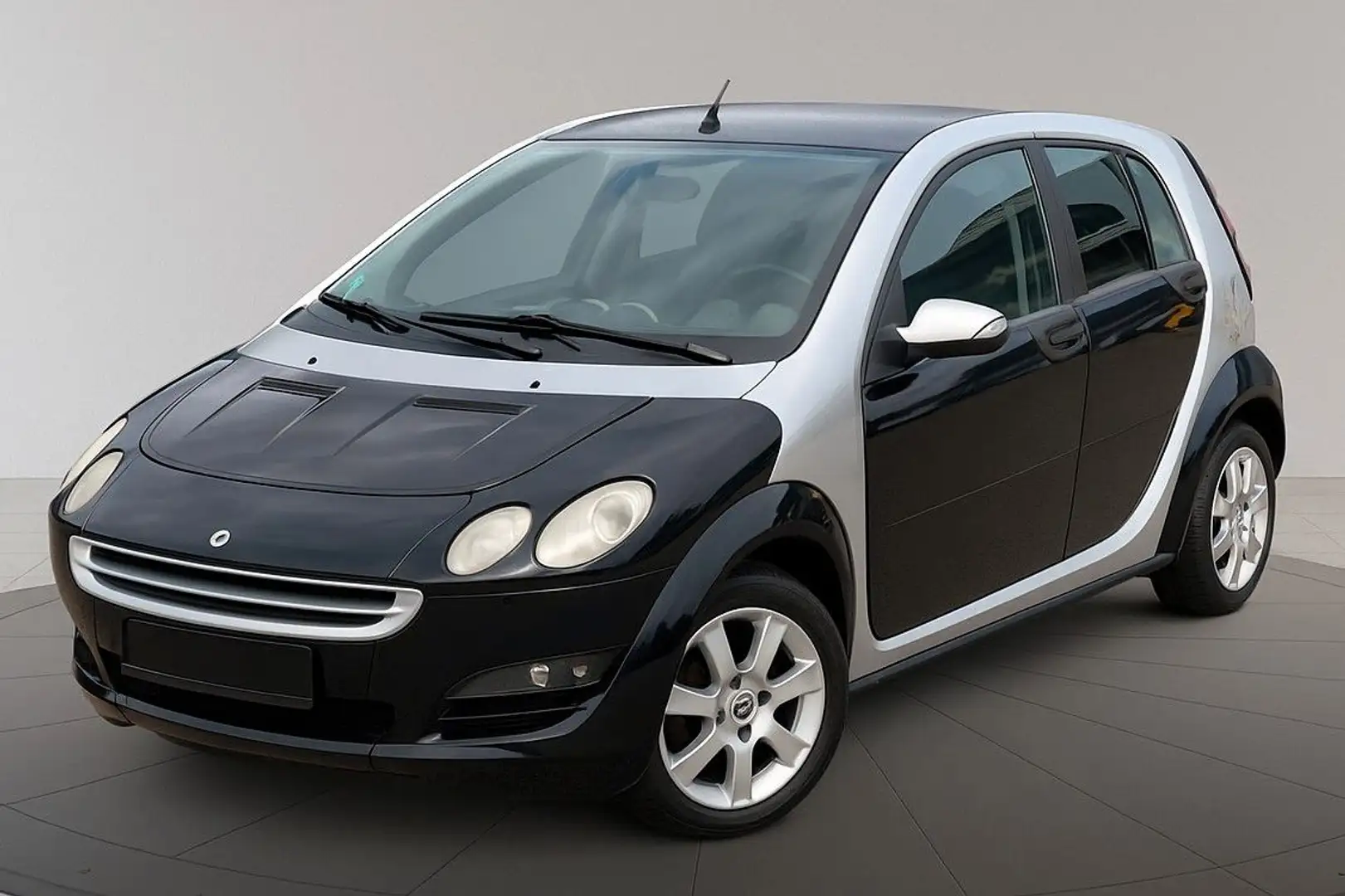 smart forFour Basis 70kW_Klima_Pano_*96TKM*_1.Hand Argintiu - 1