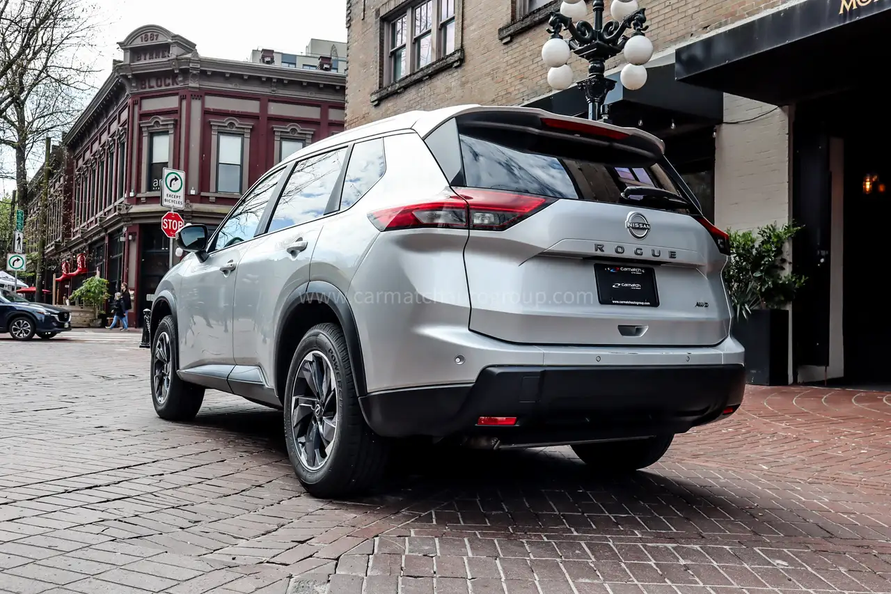 Nissan Rogue снимка Nissan Rogue
