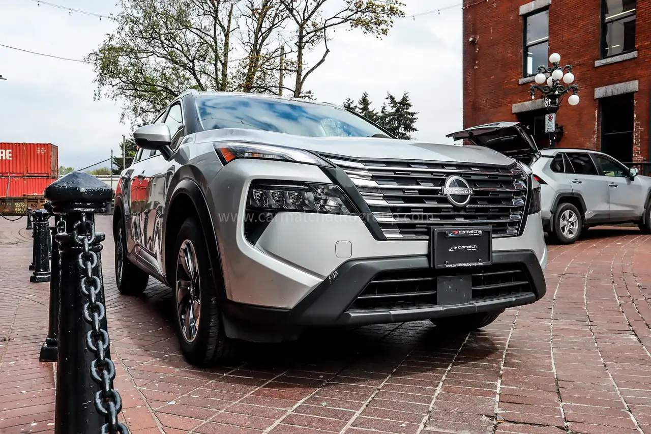 Nissan Rogue снимка Nissan Rogue