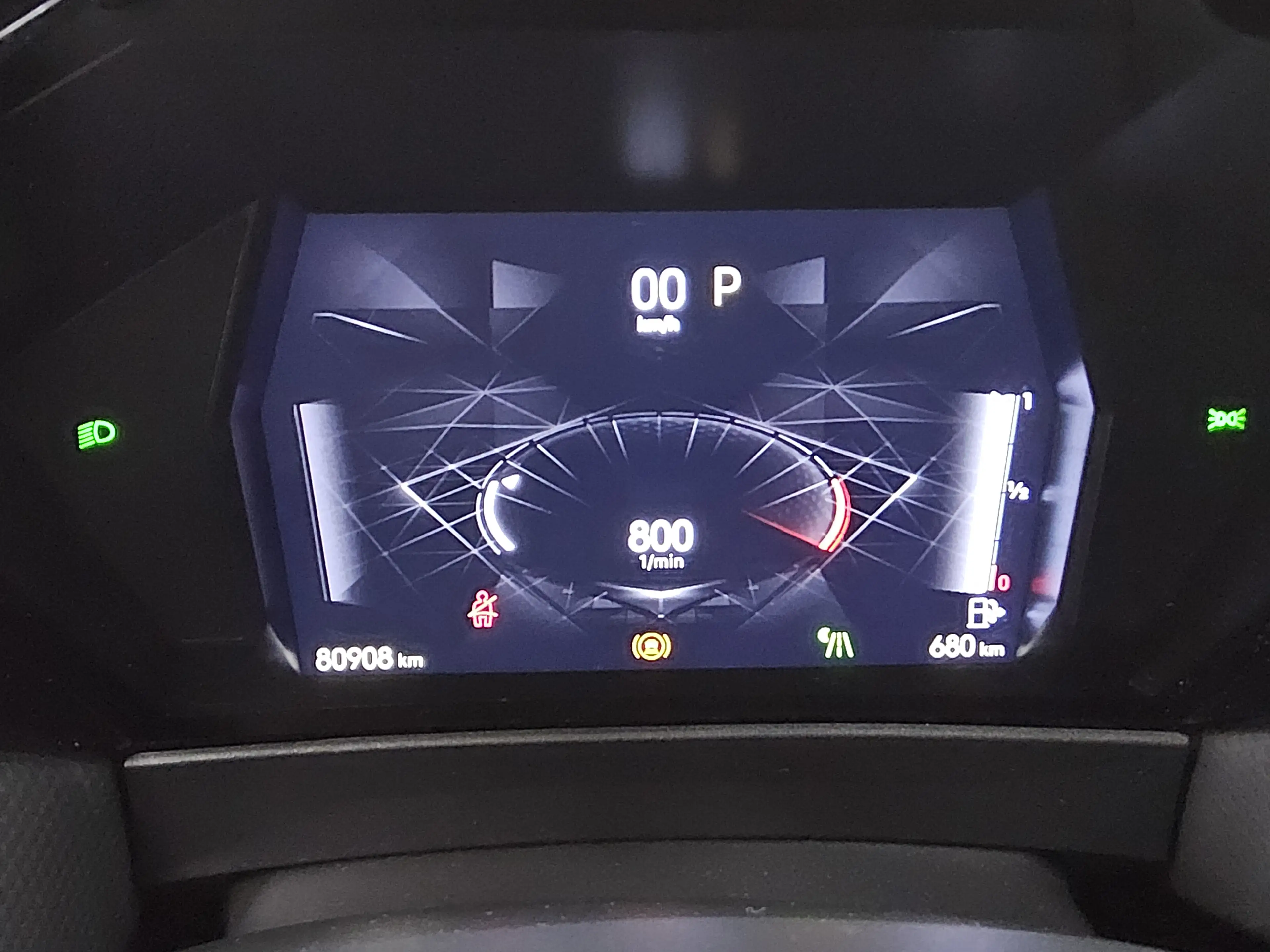 DS Automobiles DS 4 4 1.5 BlueHDI Cross Rivoli Navi LED HuD Focal — photo 8