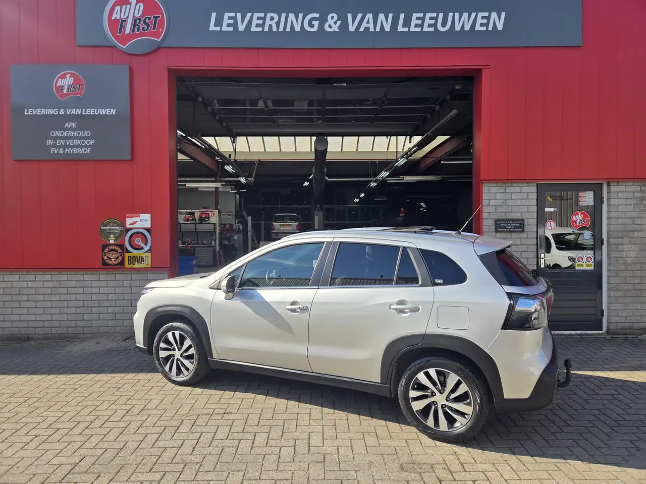 Suzuki S-Cross 2024
