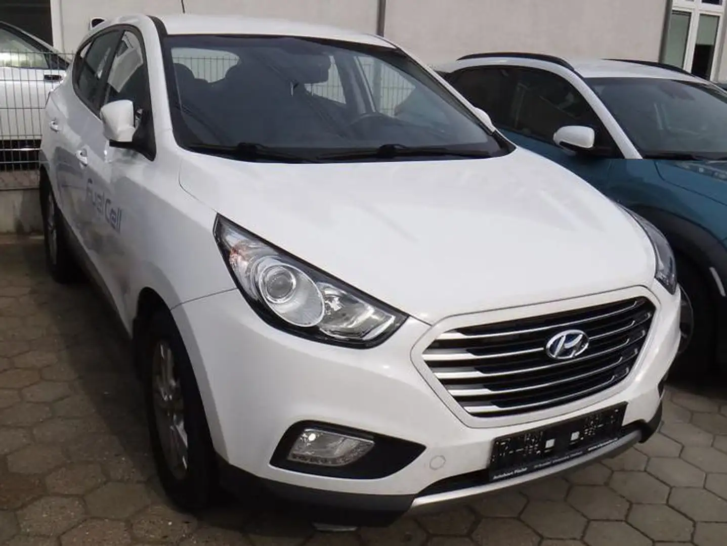 Hyundai iX35 ix35 Fuel Cell White - 2