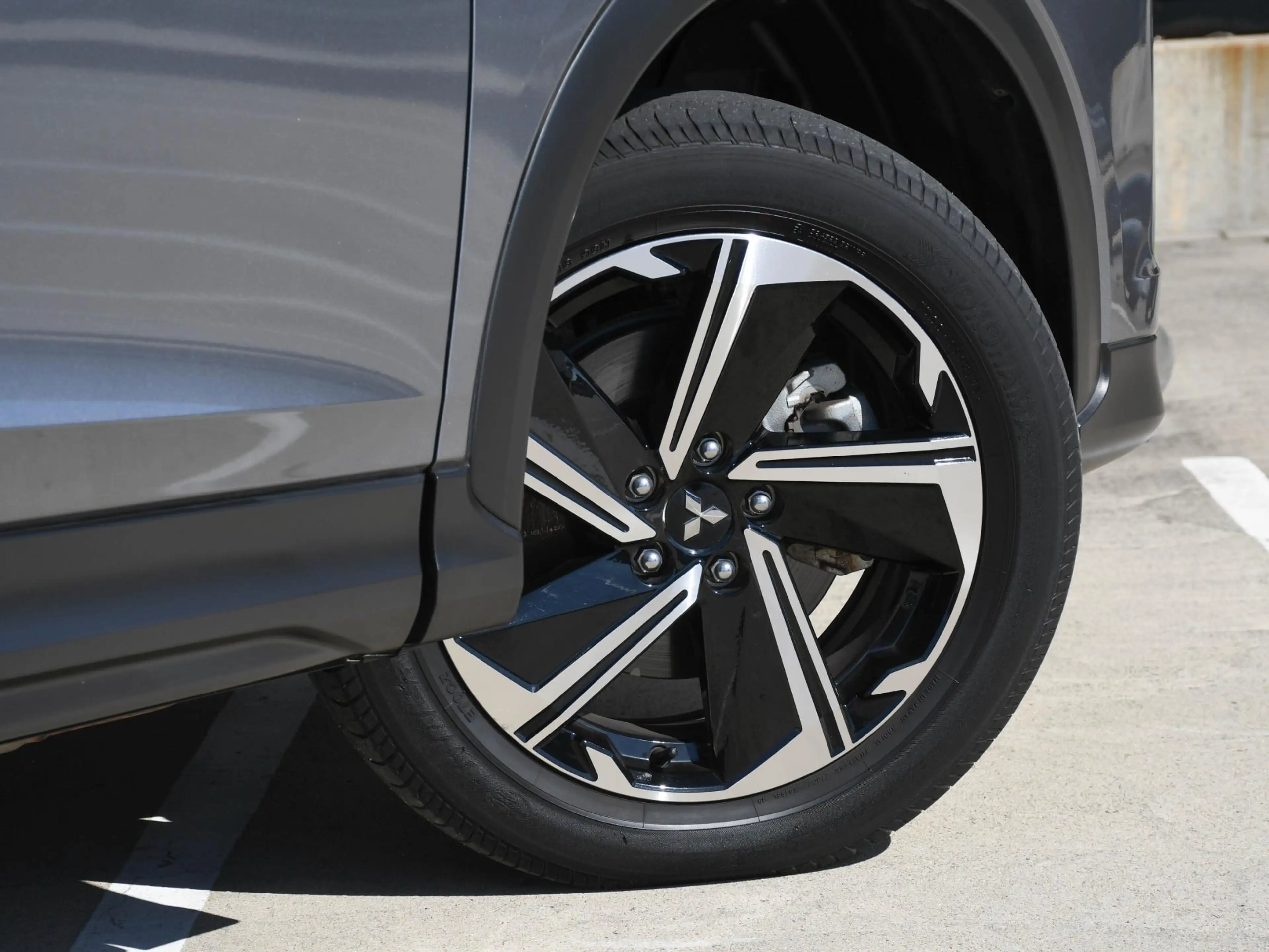 Mitsubishi Eclipse Cross Intense 2.4 PHEV 188pk Automaat CRUISE.C | CAMERA — photo 7