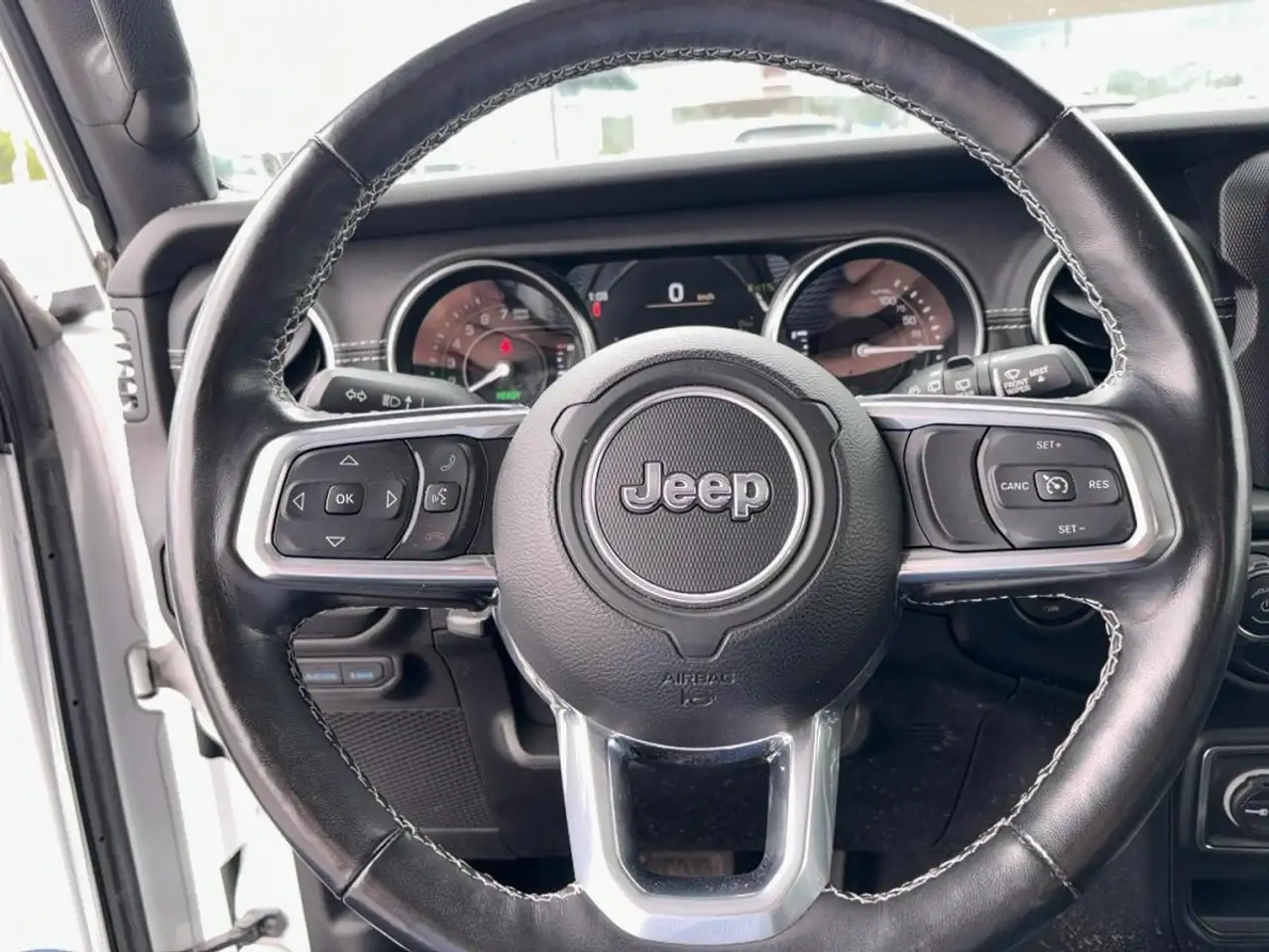 Jeep Wrangler снимка Jeep Wrangler