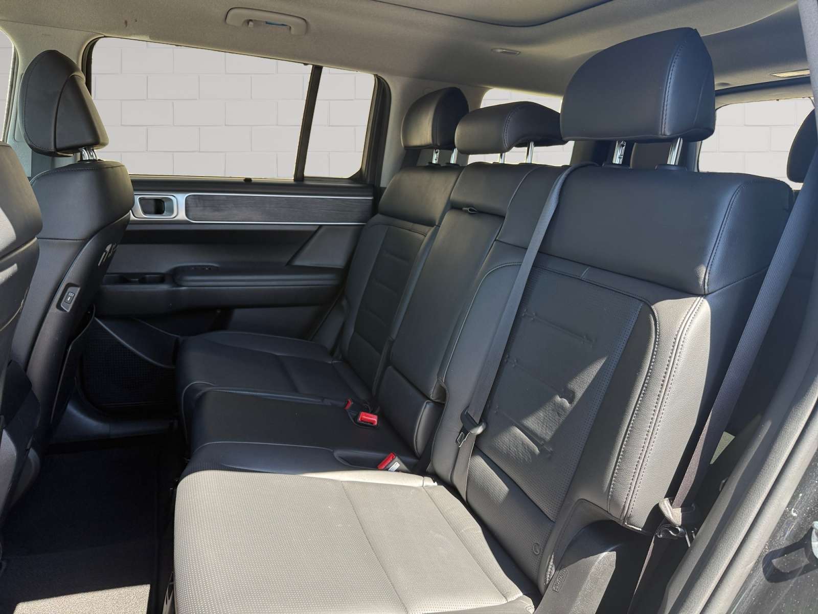 used 2025 Hyundai Santa Fe car, priced at $45,787