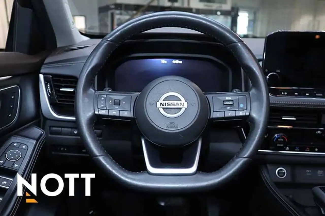 Nissan Rogue снимка Nissan Rogue