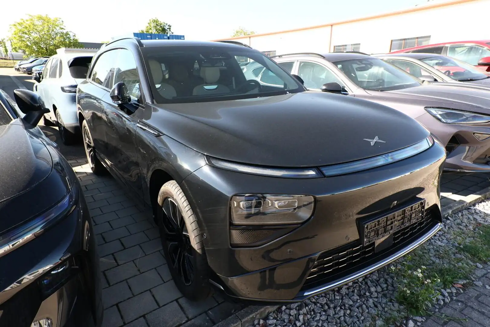 Xpeng G9 RWD Long Range MY26 585kmReichw. PremiumP ACC 2... Schwarz - 2
