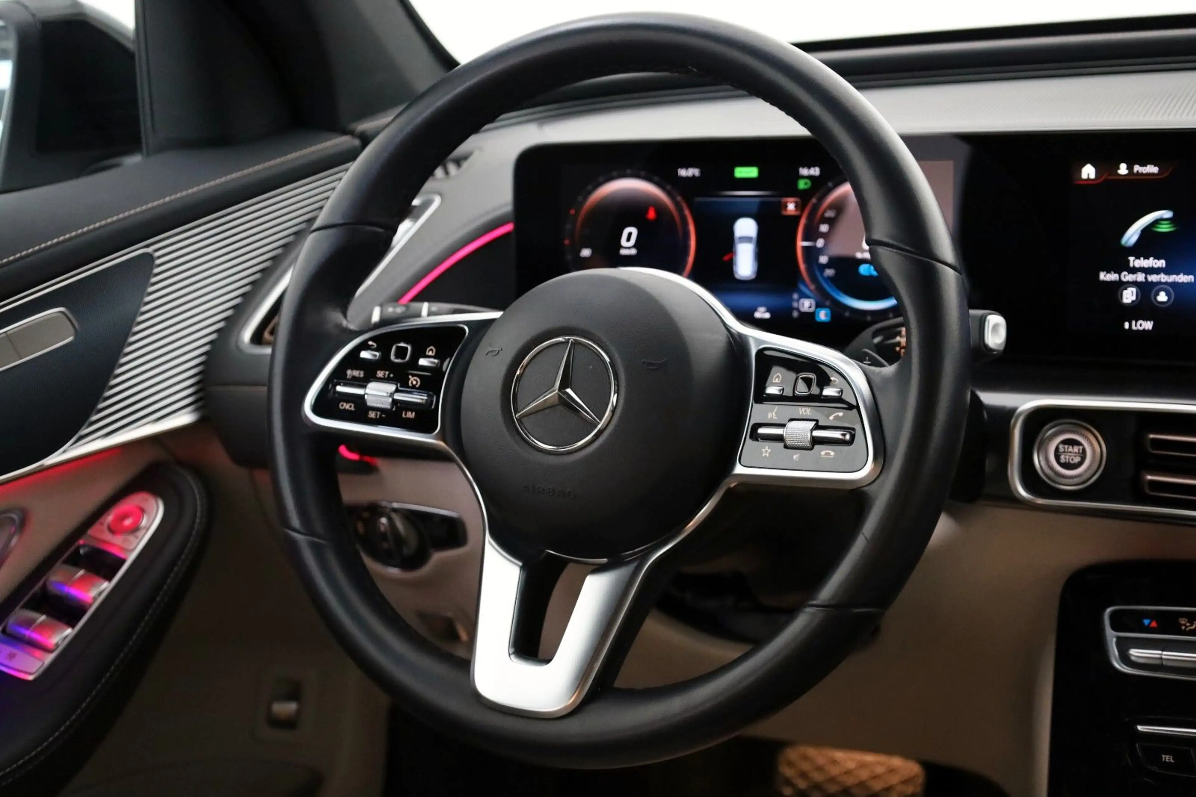 Mercedes-Benz EQC 400 400 4M Leder,Navi,Multibeam LED,Park Paket — photo 12