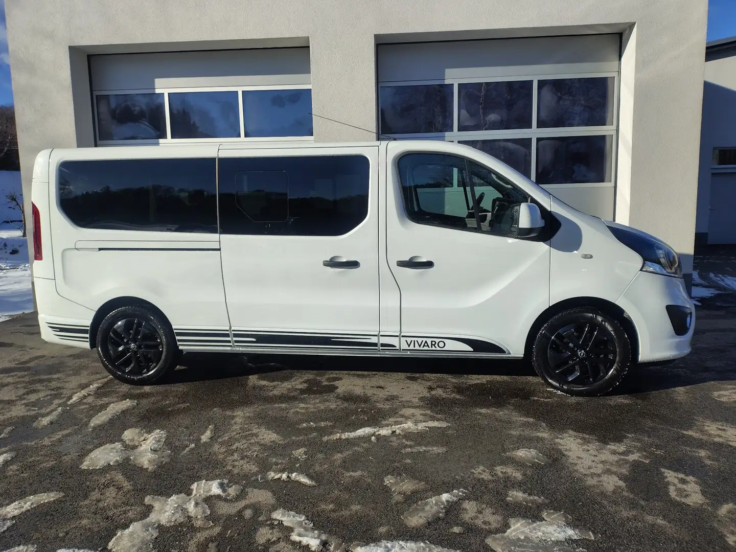 Opel Vivaro Combi+ L2H1 2,9t Weiß - 2