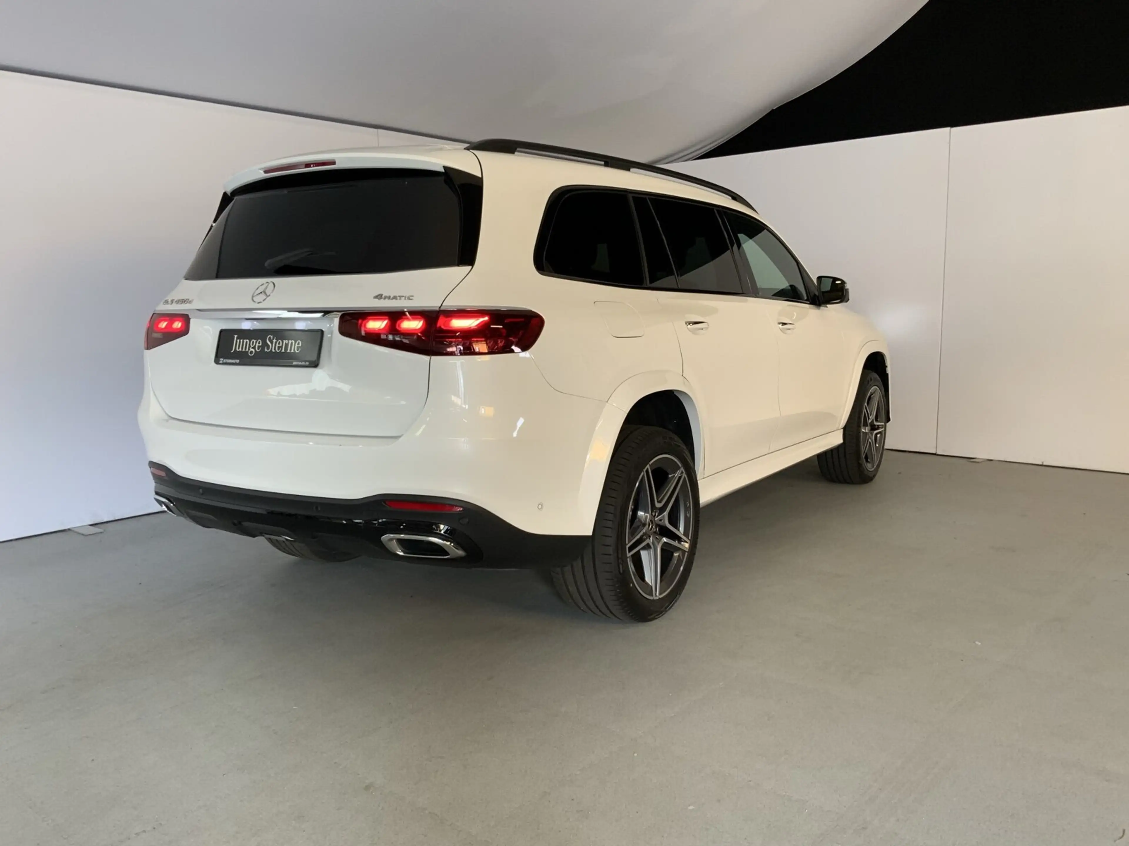 Mercedes-Benz GLS 450 GLS 450 d 4M AMG Night Pano AHK DISTRO Airmatic — photo 4
