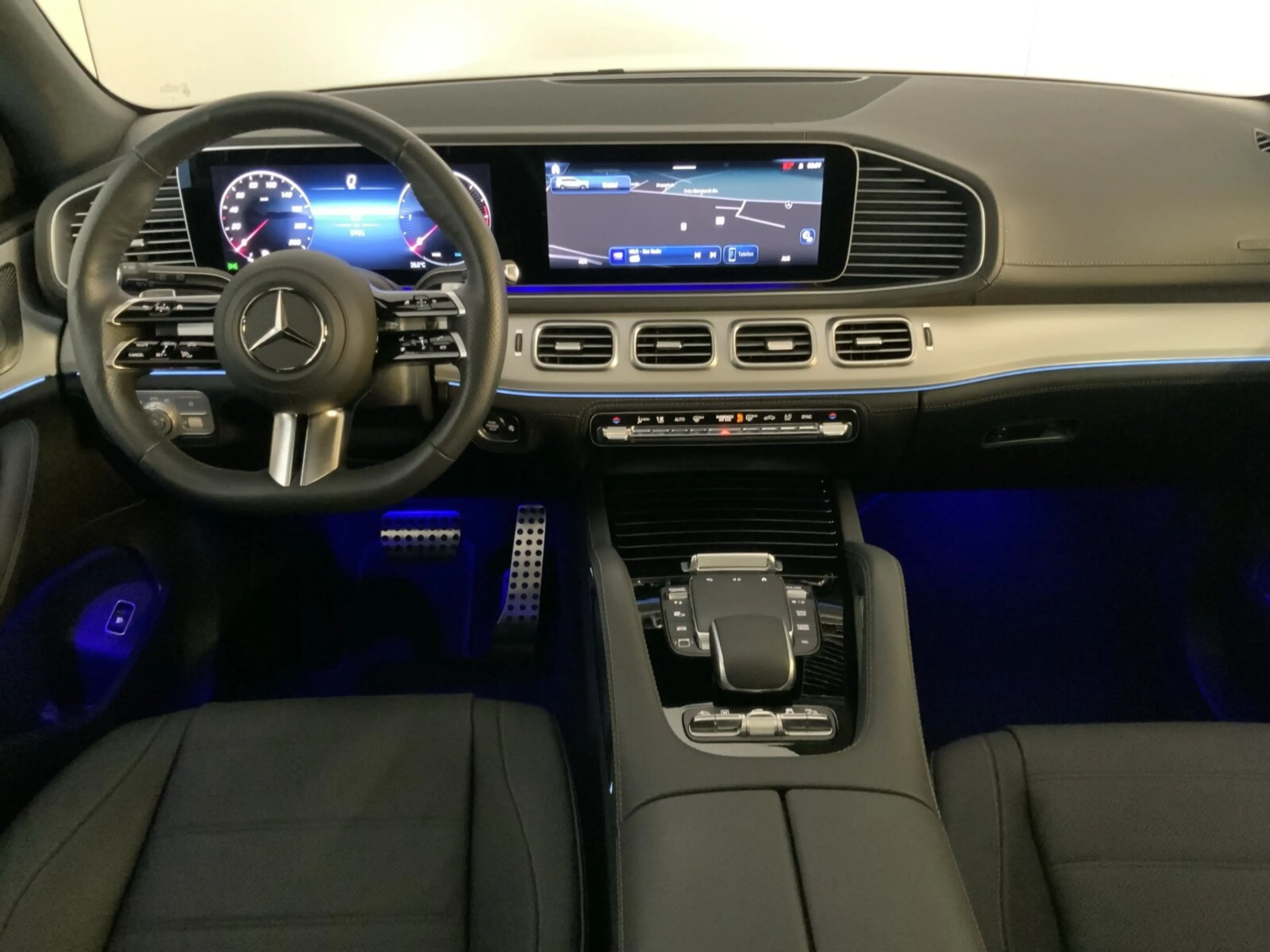 Mercedes-Benz GLS 450 GLS 450 d 4M AMG Night Pano AHK DISTRO Airmatic — photo 8