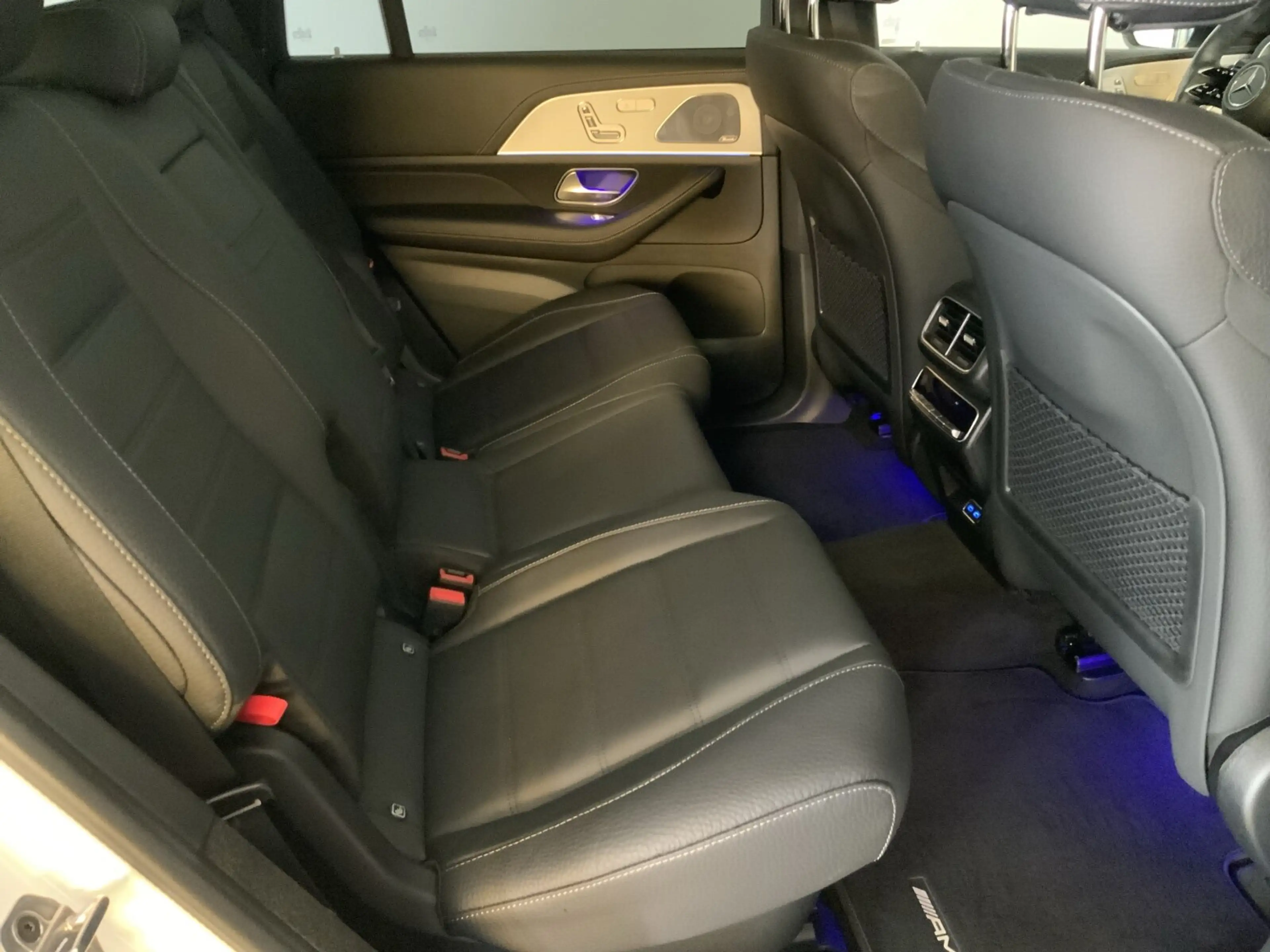 Mercedes-Benz GLS 450 GLS 450 d 4M AMG Night Pano AHK DISTRO Airmatic — photo 14