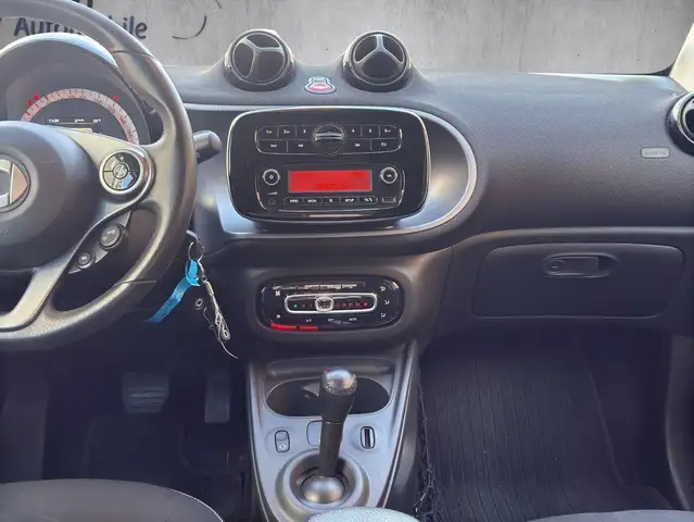 Smart Fortwo view 11