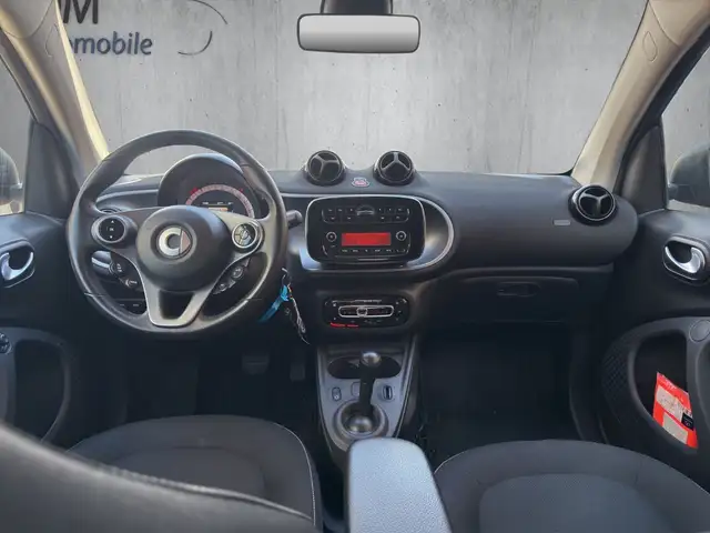 Smart Fortwo view 10