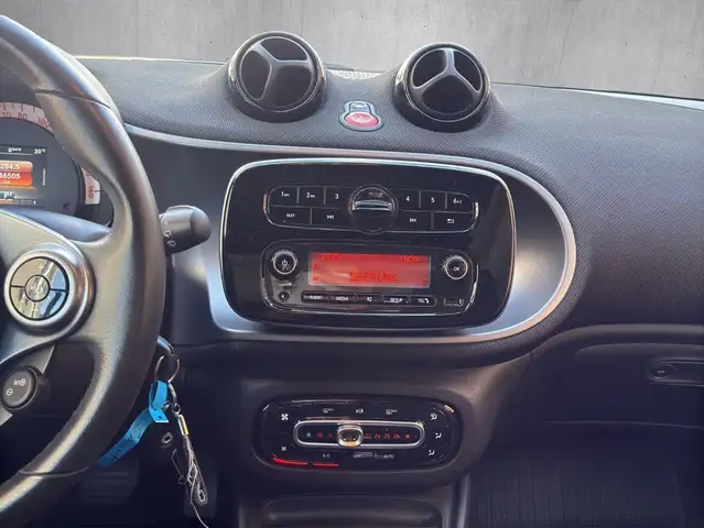 Smart Fortwo view 12