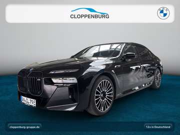 M760e xDrive Head-Up+AHK+StKlima UPE: 191.680€