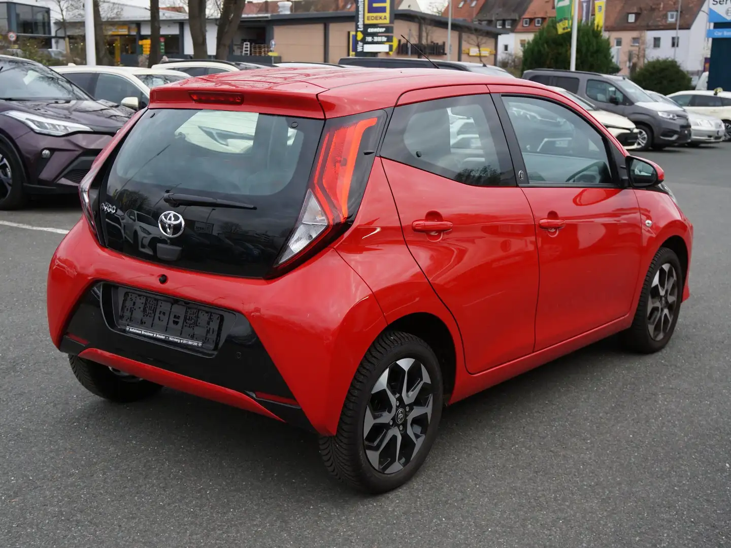Toyota Aygo x-play Team D MMT Rouge - 2