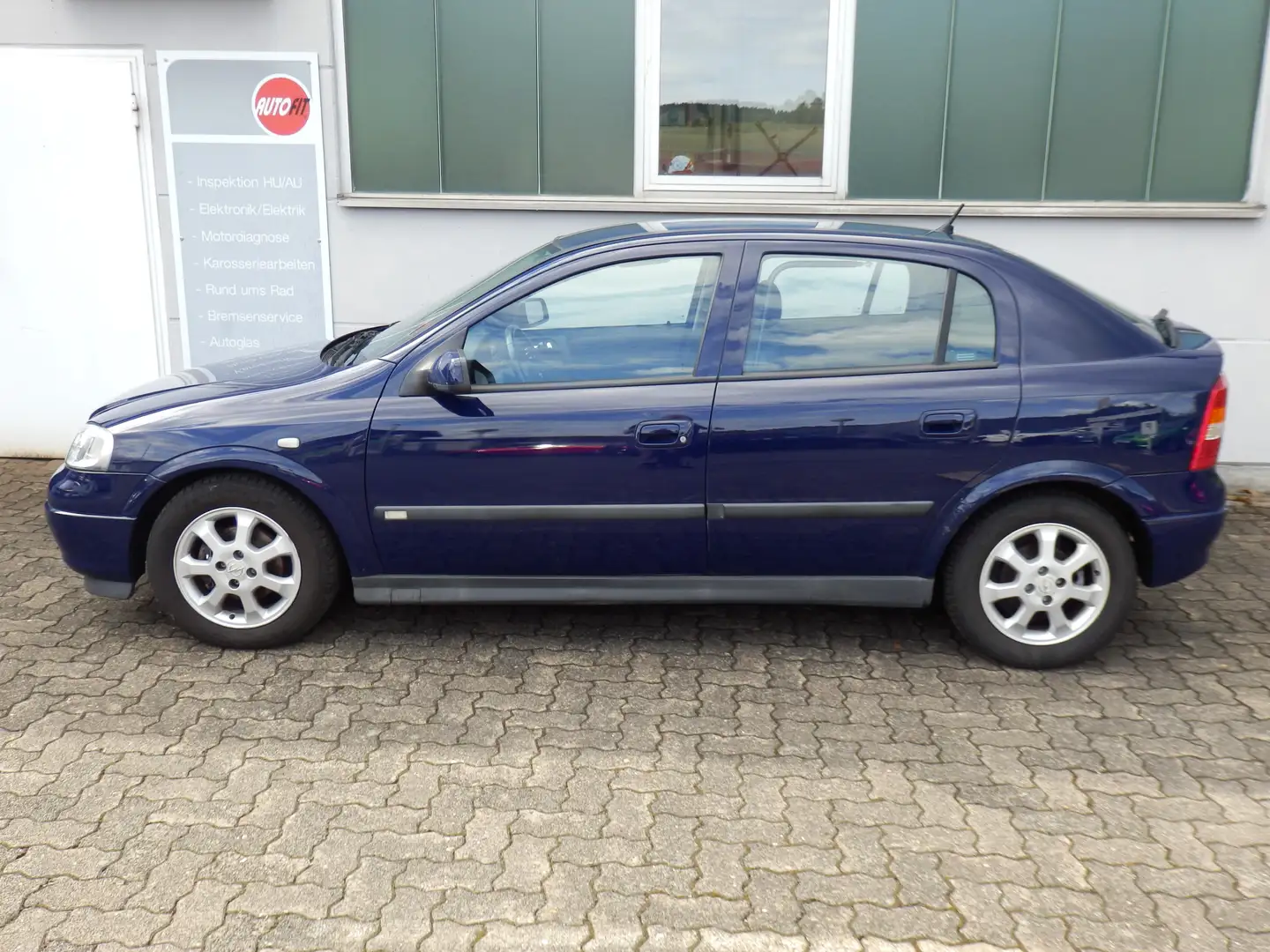 Opel Astra Astra Fließheck 5-Türer *Rollstuhl-Umbau* Blau - 2