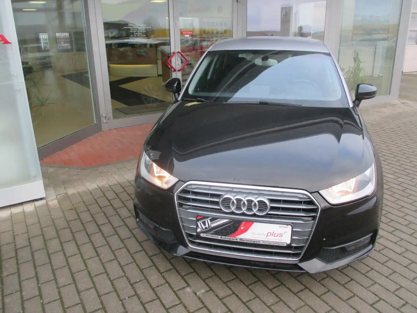 Audi A1 Sportback "Sitzheizung" Schwarz - 2