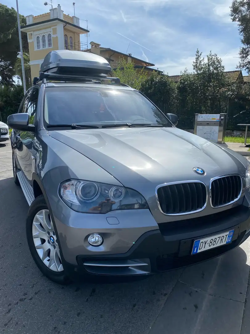 BMW X5 xDrive30d 1Hand. 47000 km Grigio - 1