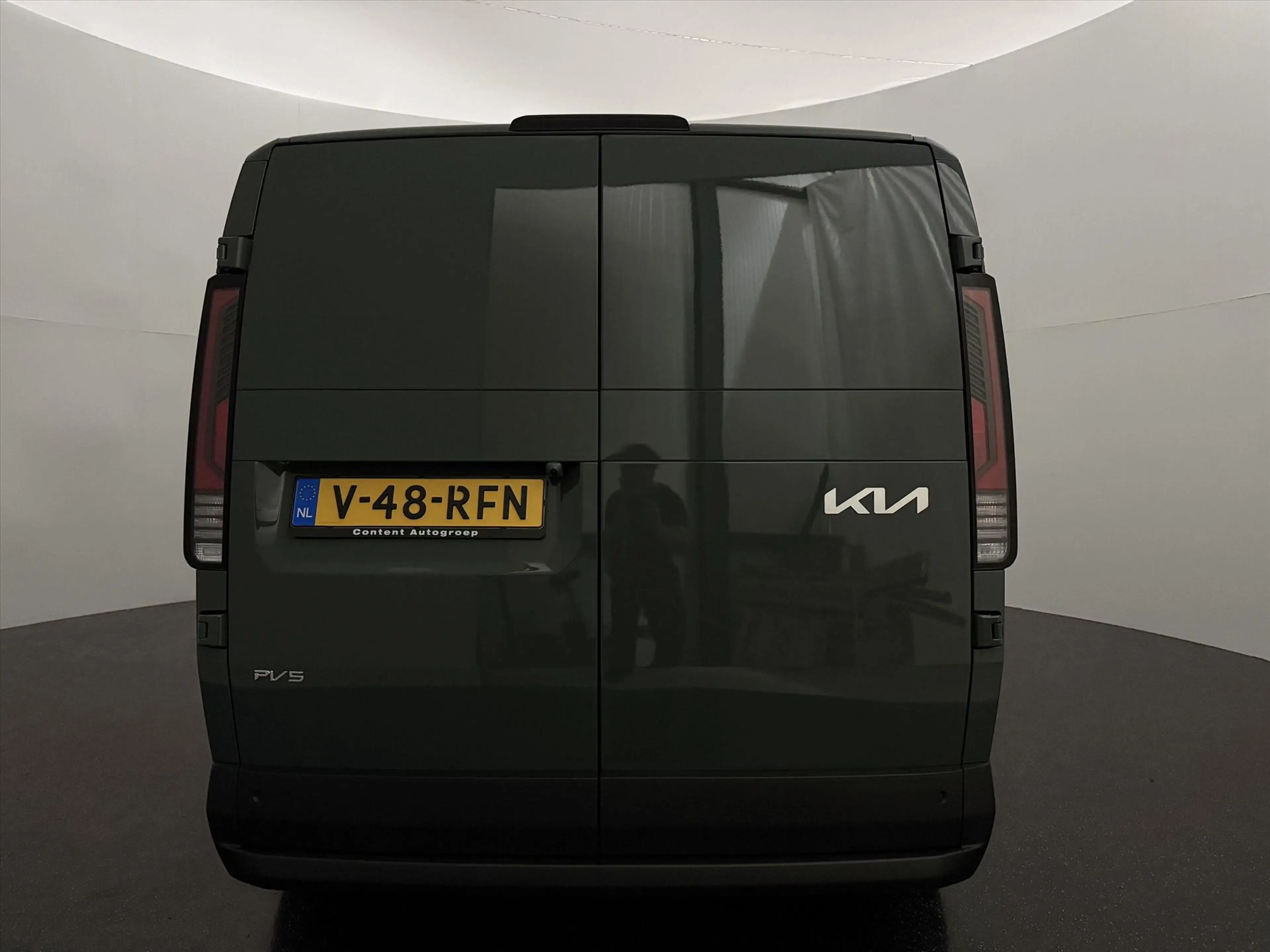 Kia PV5 Cargo GB 71,2 kWh 163pk L2H1 Plus — photo 5