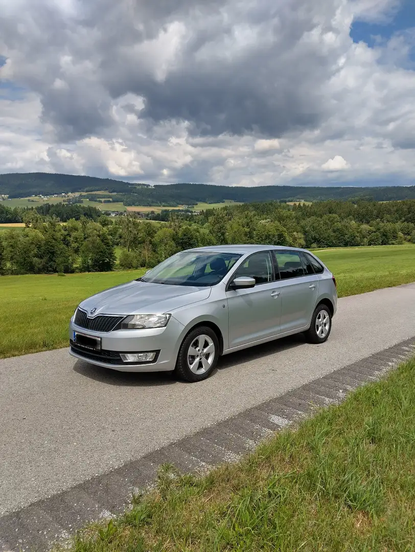 Skoda Rapid/Spaceback - 2