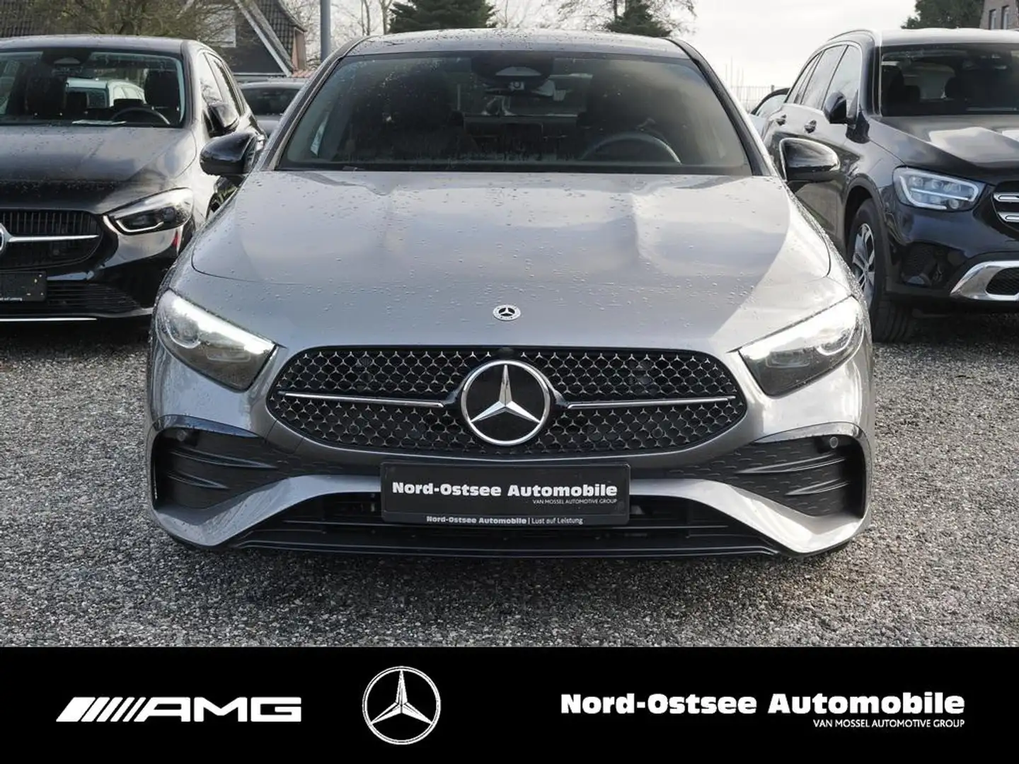 Mercedes-Benz A 200 LIMOUSINE AMG LINE NIGHT MULTIBEAM PDC Gris - 2