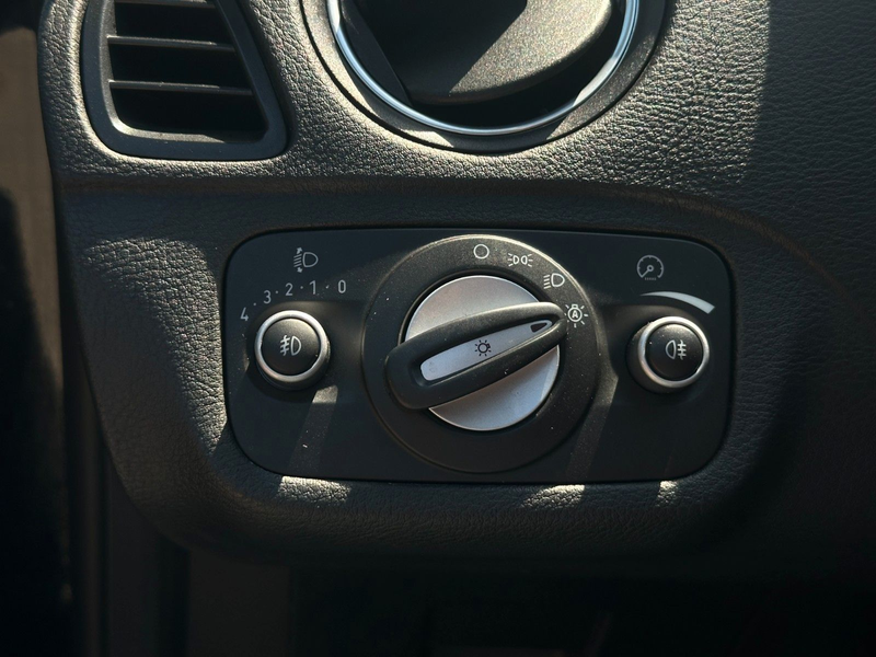 Ford S-Max Durashift Automatik/ 2.2 TDCi/ 7-Sitzer — photo 15