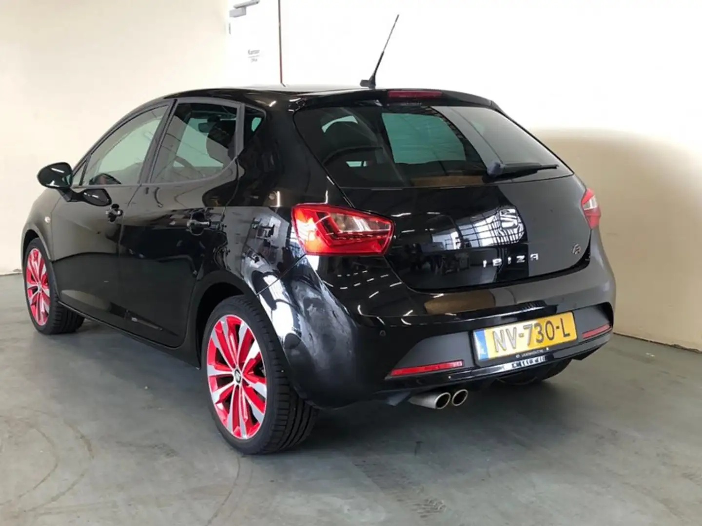SEAT Ibiza 1.0 EcoTSI FR Connect - Navi - Climate - Parkeerhu Negro - 2