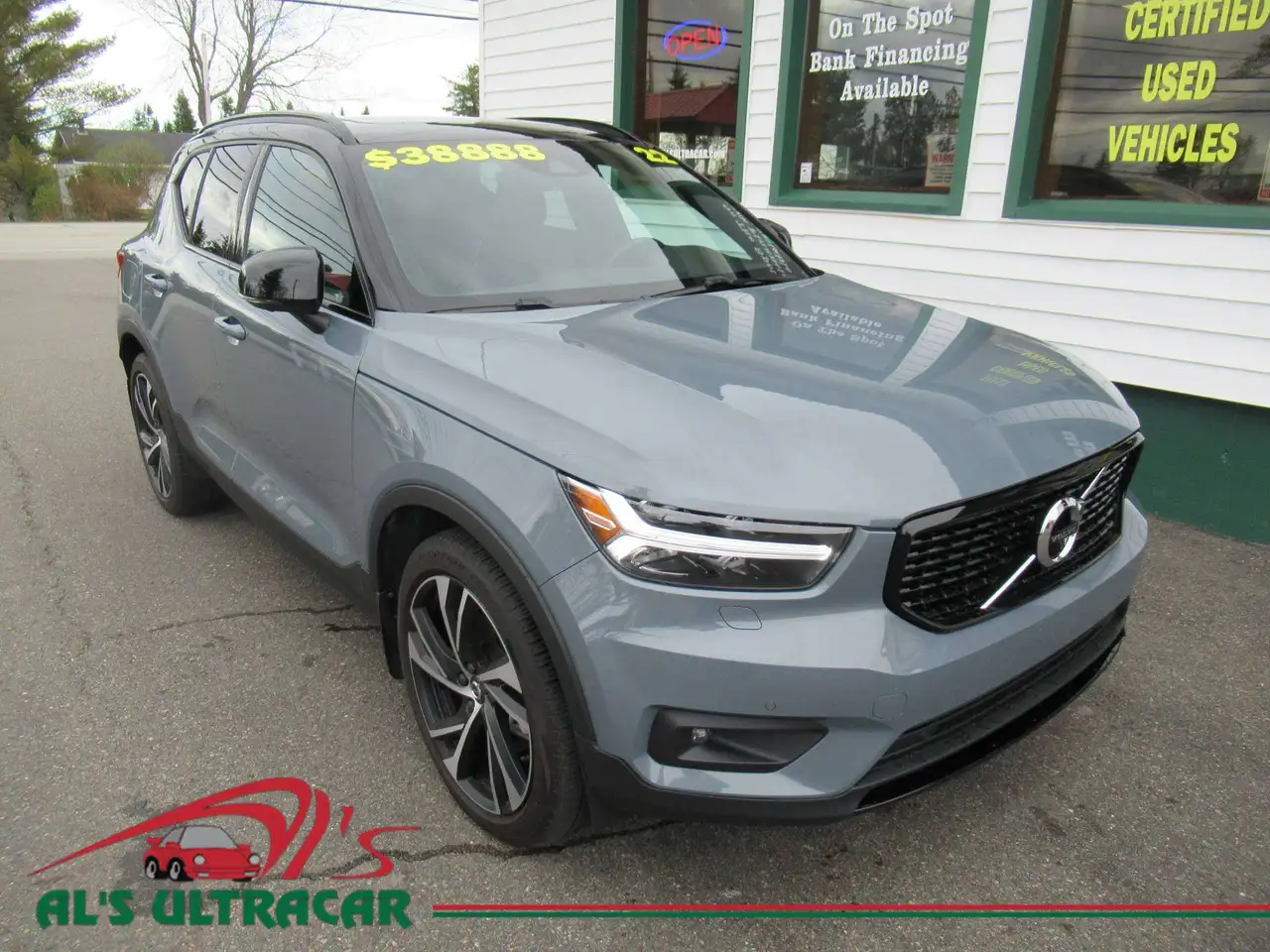 2022 Volvo XC40