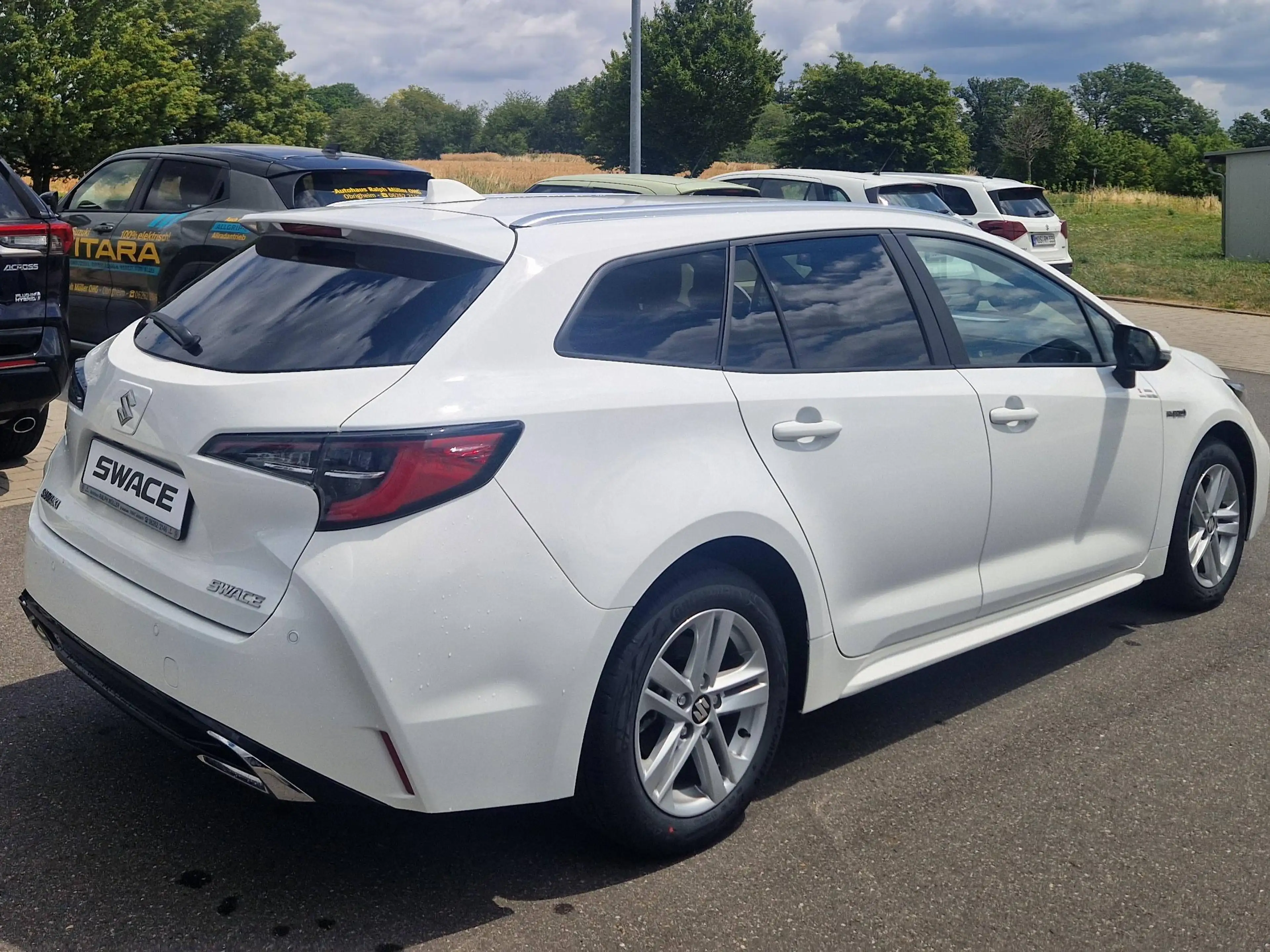 Suzuki Swace Swace 1.8 Hybrid CVT Comfort — photo 5