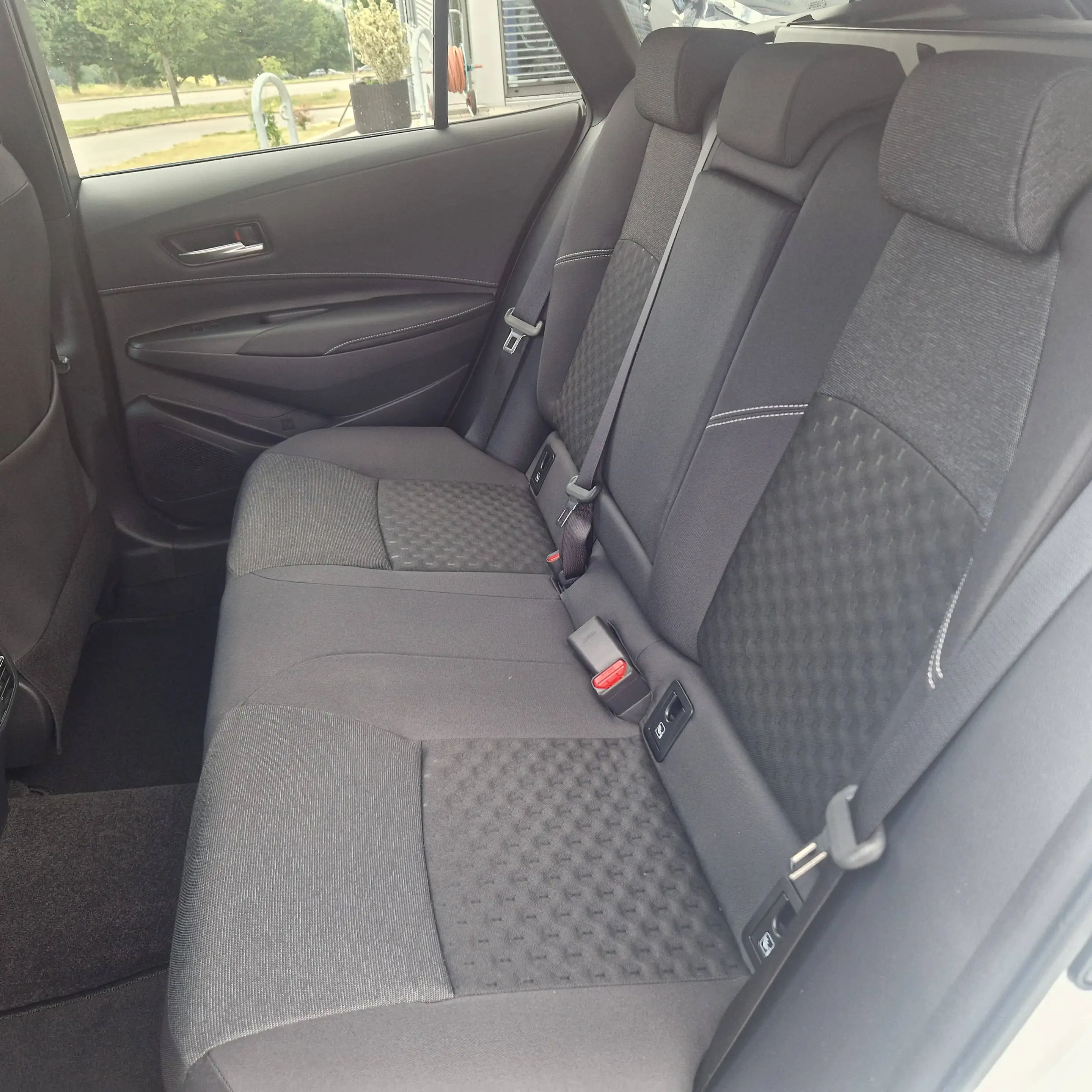 Suzuki Swace Swace 1.8 Hybrid CVT Comfort — photo 15