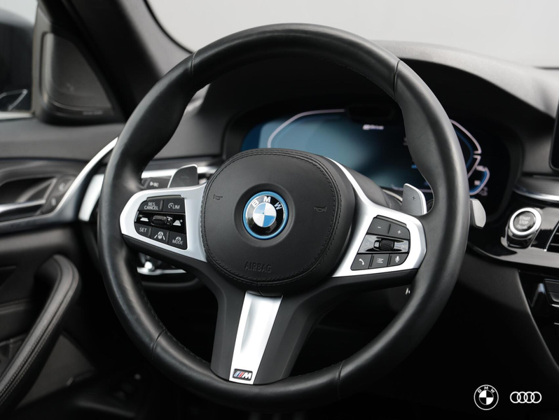 BMW 530 5-serie Touring 530e xDrive M Sport / PANODAK / El — photo 13