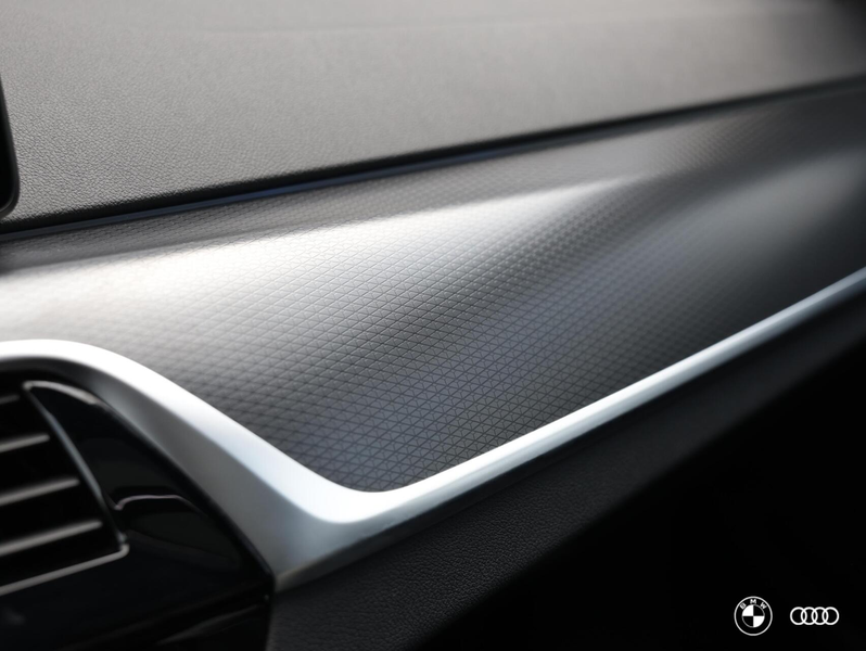 BMW 530 5-serie Touring 530e xDrive M Sport / PANODAK / El — photo 10