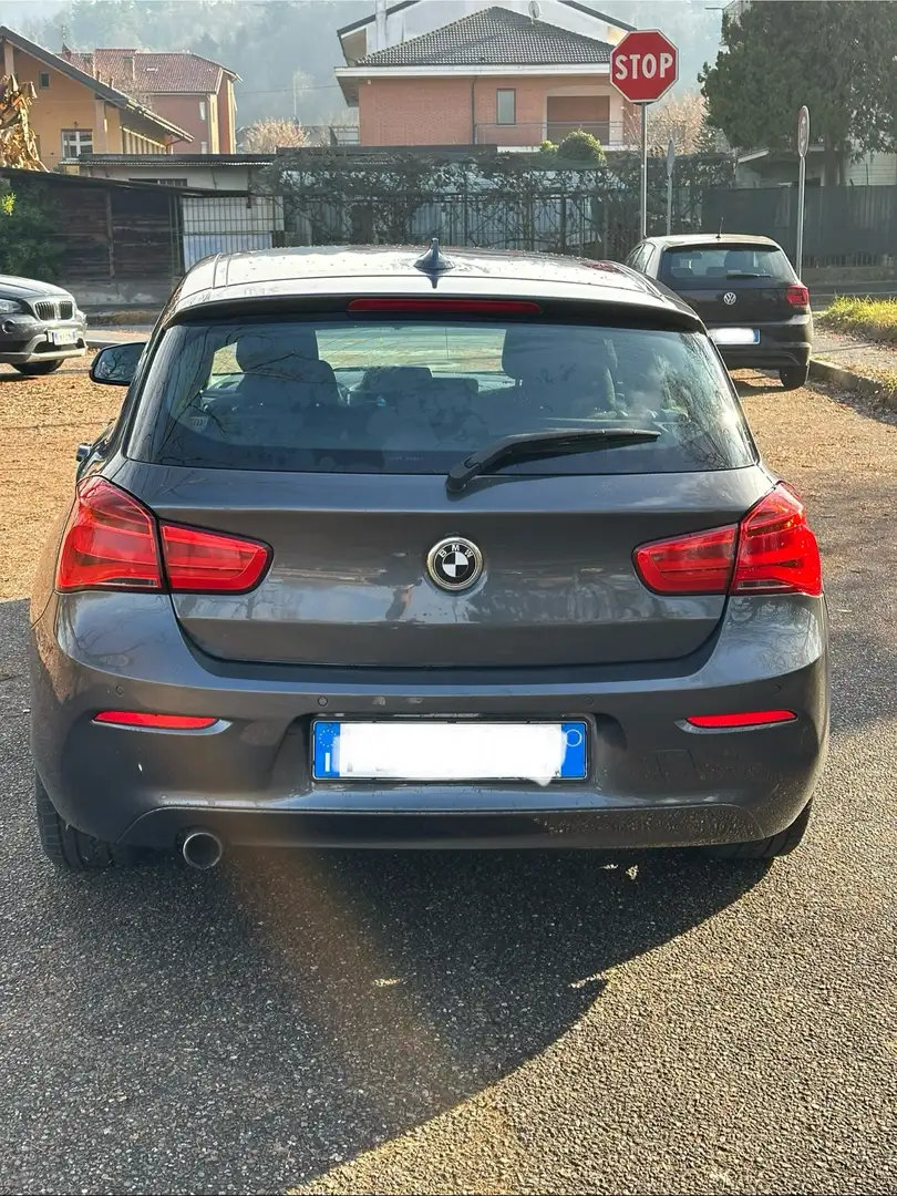 BMW 116 advantage INTERNI M SPORT TENUTA MANIACALMENTE Grigio - 2