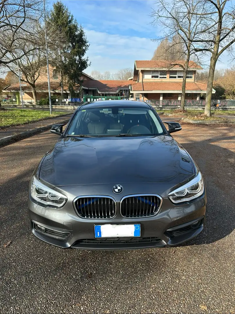 BMW 116 advantage INTERNI M SPORT TENUTA MANIACALMENTE Grigio - 1