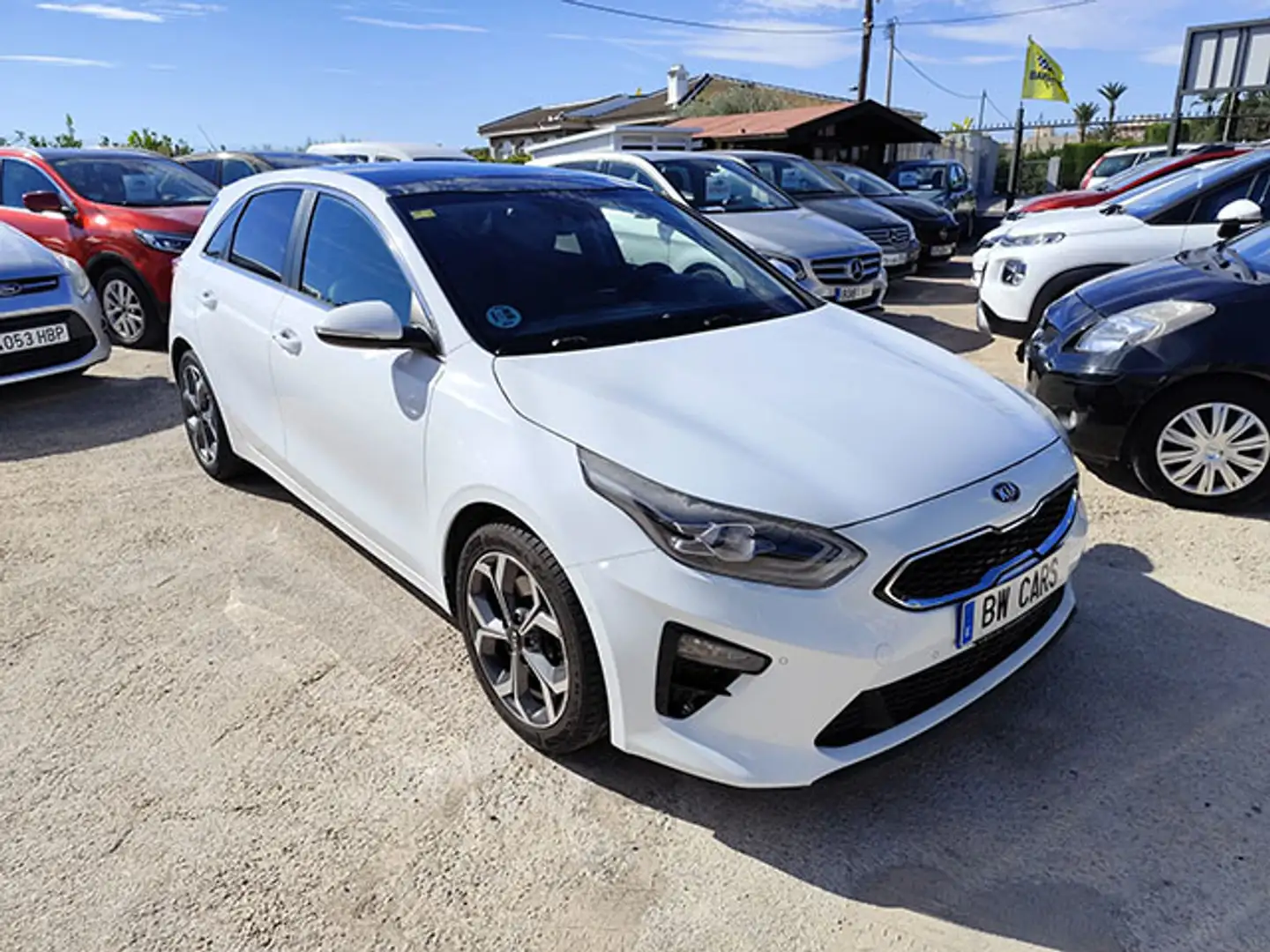 Kia Ceed / cee'd 1.6 CRDI Eco-Dynamics Business DCT 136 Blanco - 2