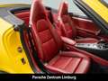 Porsche 991 911 Carrera 4 GTS Cabrio PDCC Liftsystem-VA Amarillo - thumbnail 26