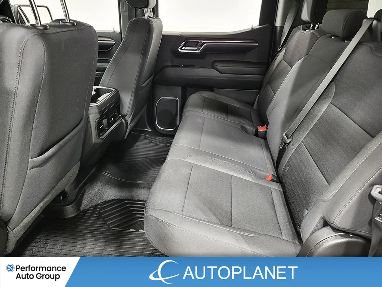 Chevrolet Silverado 1500 снимка Chevrolet Silverado 1500