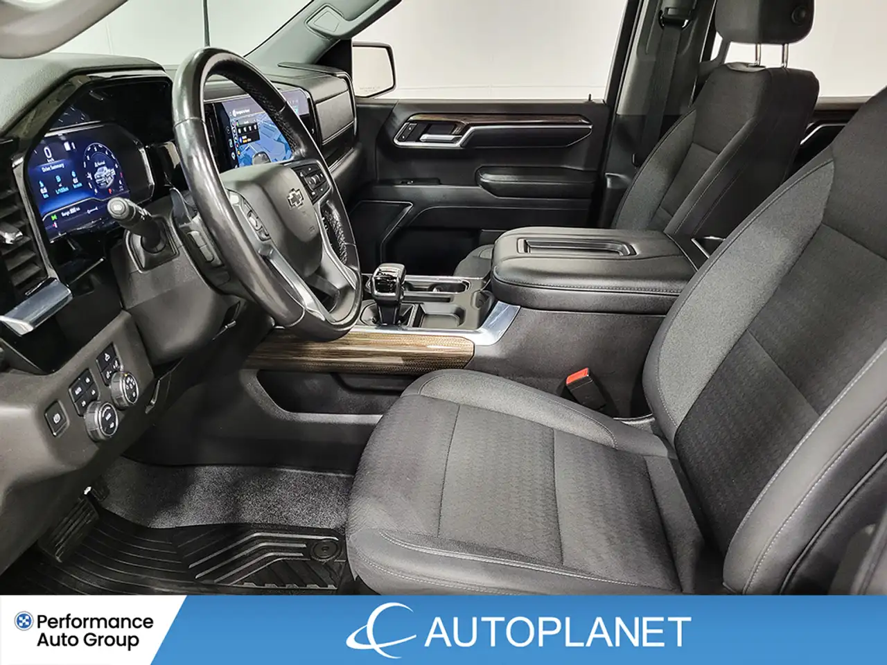 Chevrolet Silverado 1500 снимка Chevrolet Silverado 1500