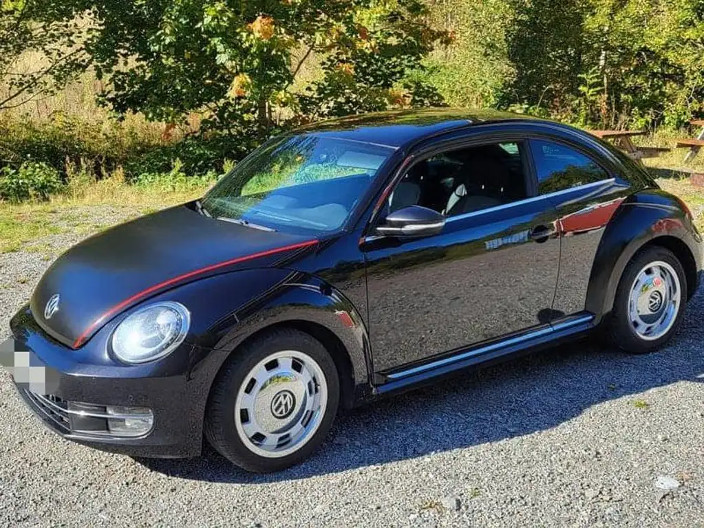 Volkswagen Coccinelle 2012 из Европы — купить под ключ