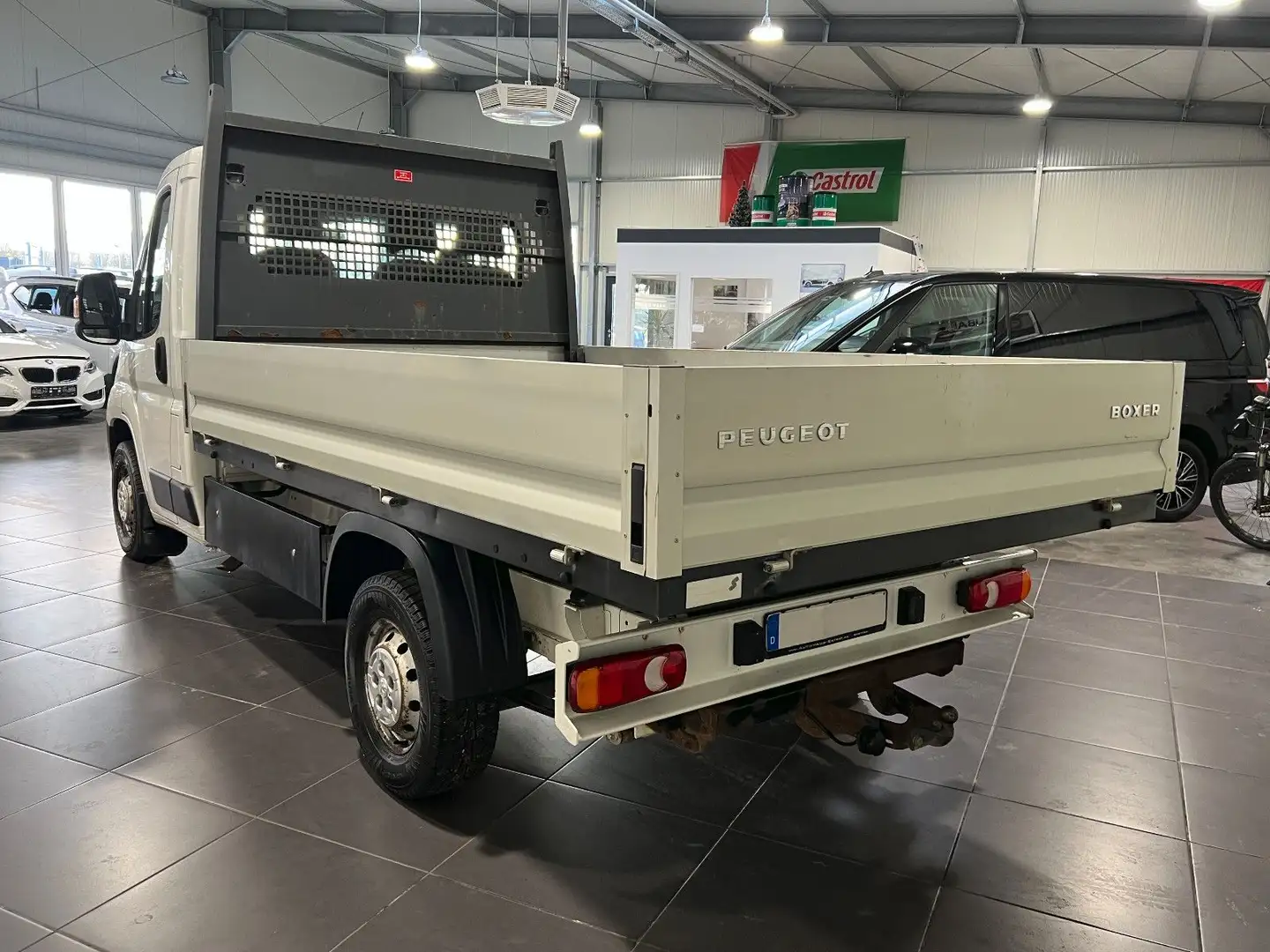 Peugeot Boxer Pritsche 2.0 BlueHDi L2 *Klima*AHK*BT* Weiß - 2