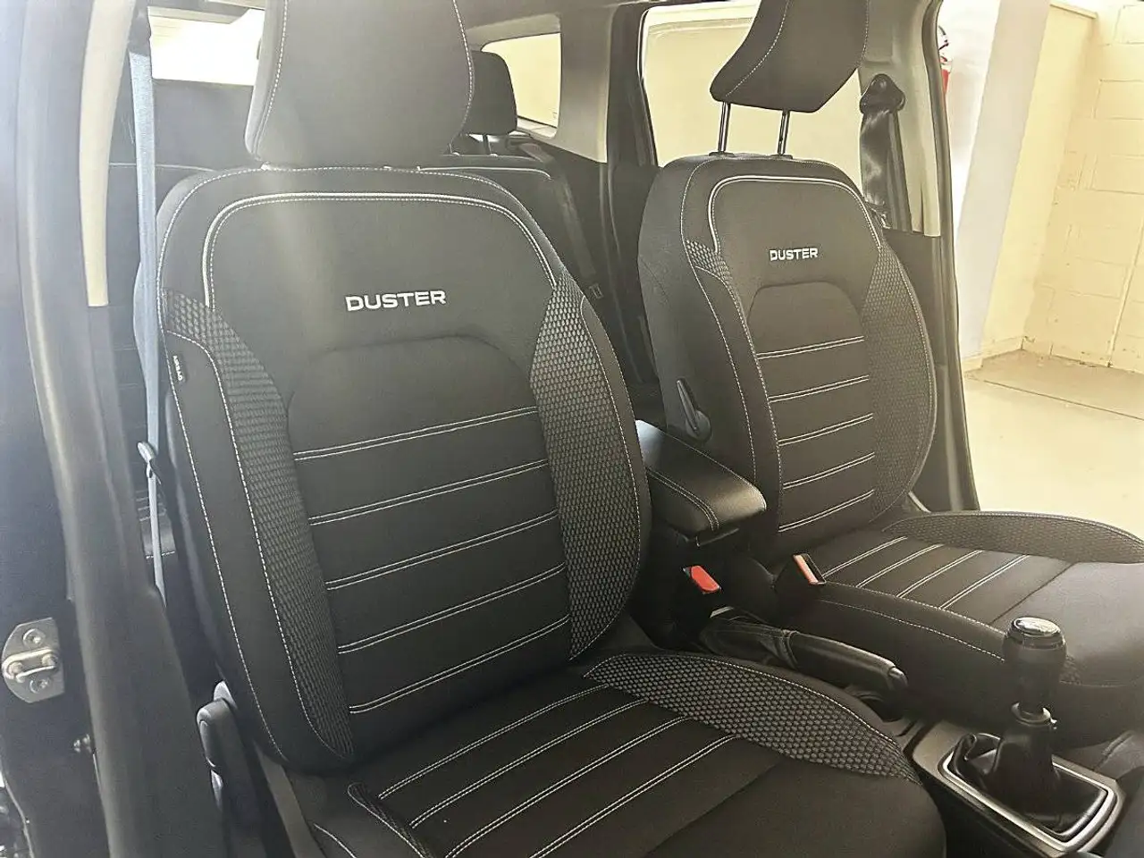 Dacia Duster 1.0 TCe GPL 4x2 Journey UP, миниатюра 8