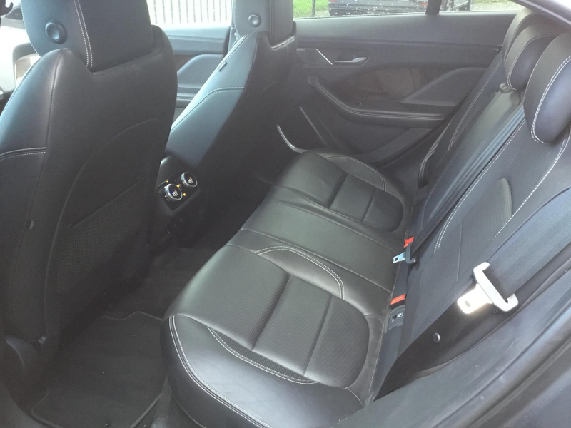 Jaguar I-Pace EV400 First Edition 90 kWh SOH 95% — photo 12