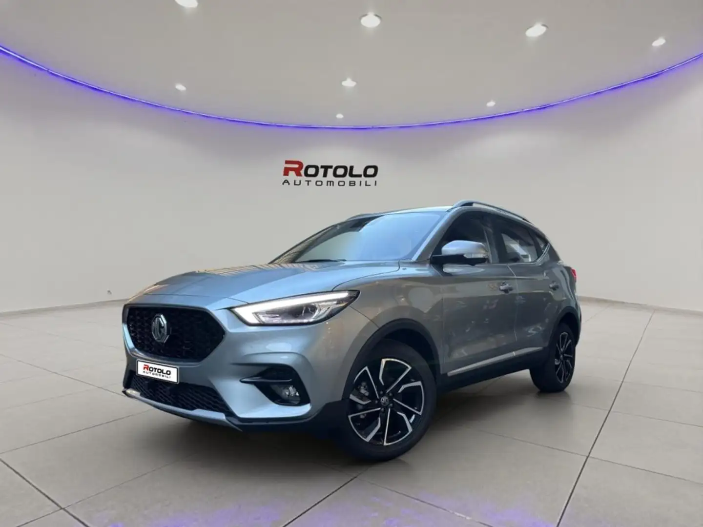 MG ZS Classic 1.5 Luxury SENZA FINANZIAMENTO Argento - 1