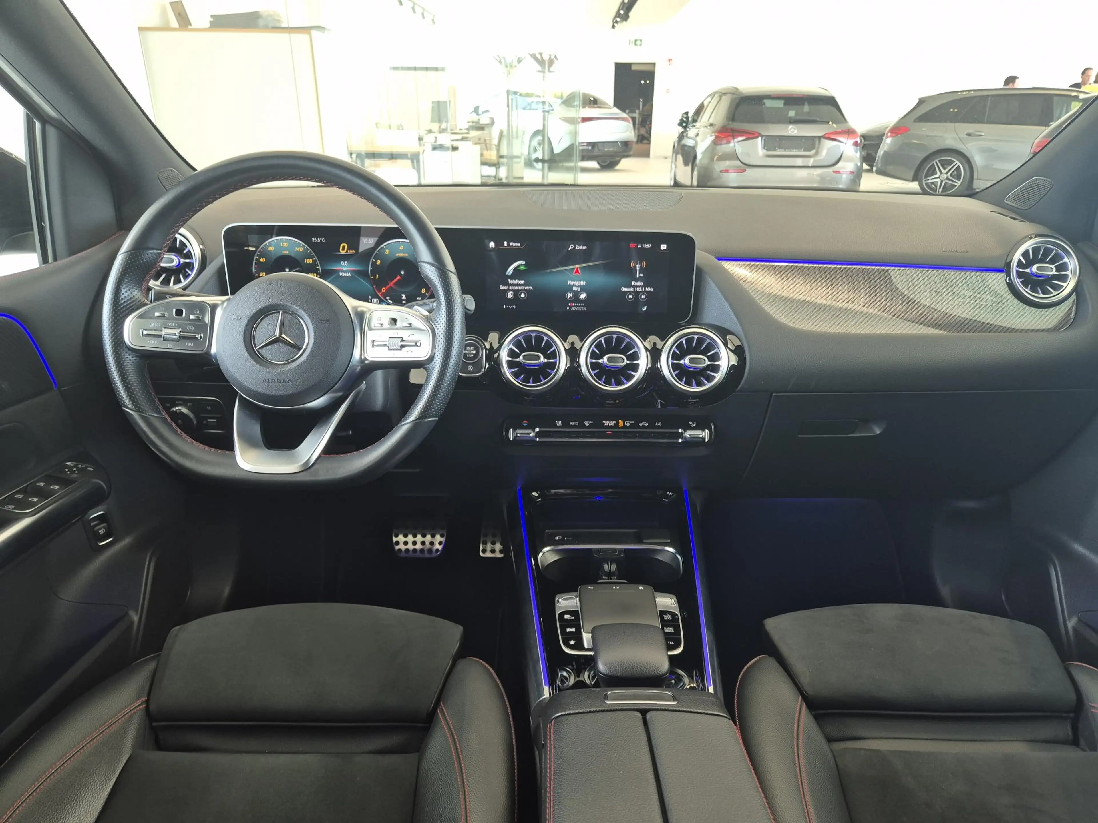 Mercedes-Benz B 200 AMG Line | Night Pack | Dodehoekassistent | Verwar — photo 15